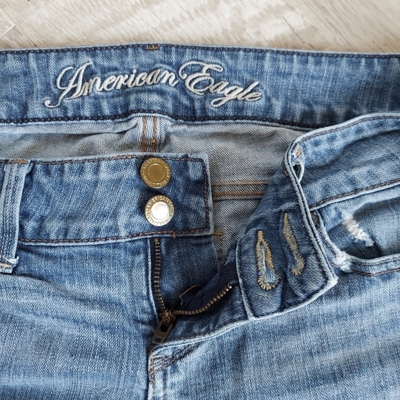 AEO Low Rise Ankle Cropped Jeans - Picture 4 of 12